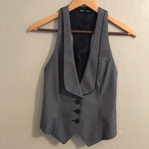 Express black and grey vest